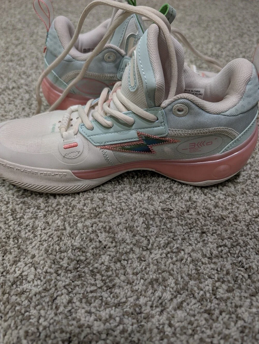 Men's Athletic Shoes - Pastel White Pink Blue